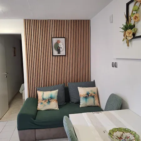 Apartment Bazilika Secovlje